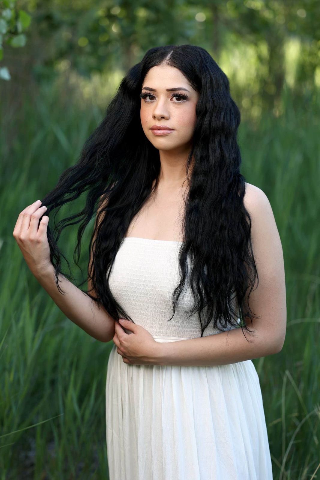 Black wavy hair